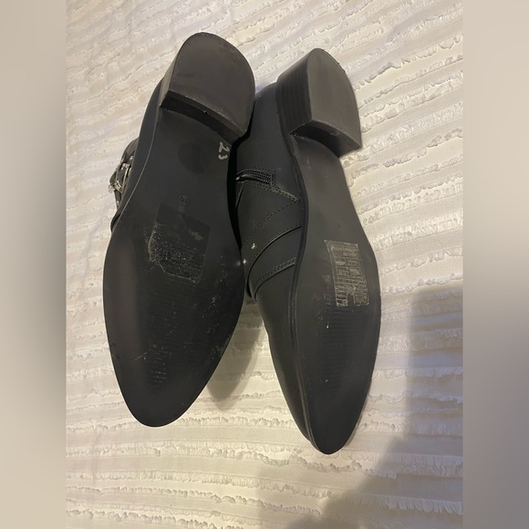 Women’s black booties - Picture 4 of 6